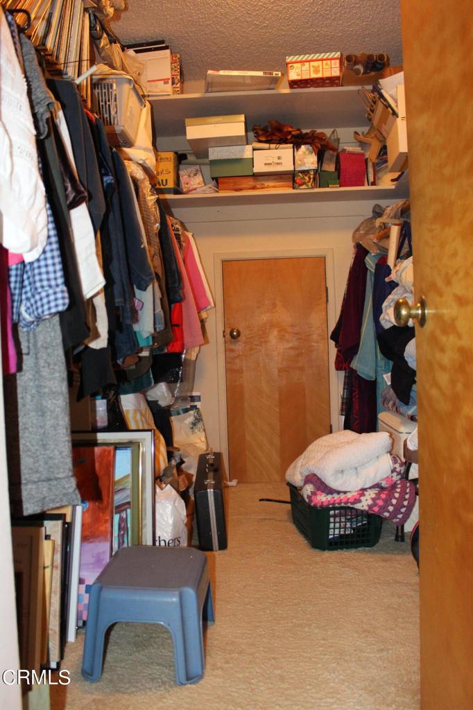 921 N Catalina Street