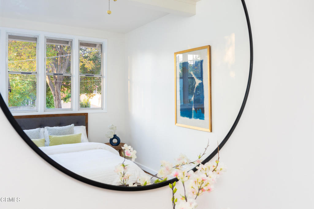 80 Marion Avenue Unit: 6