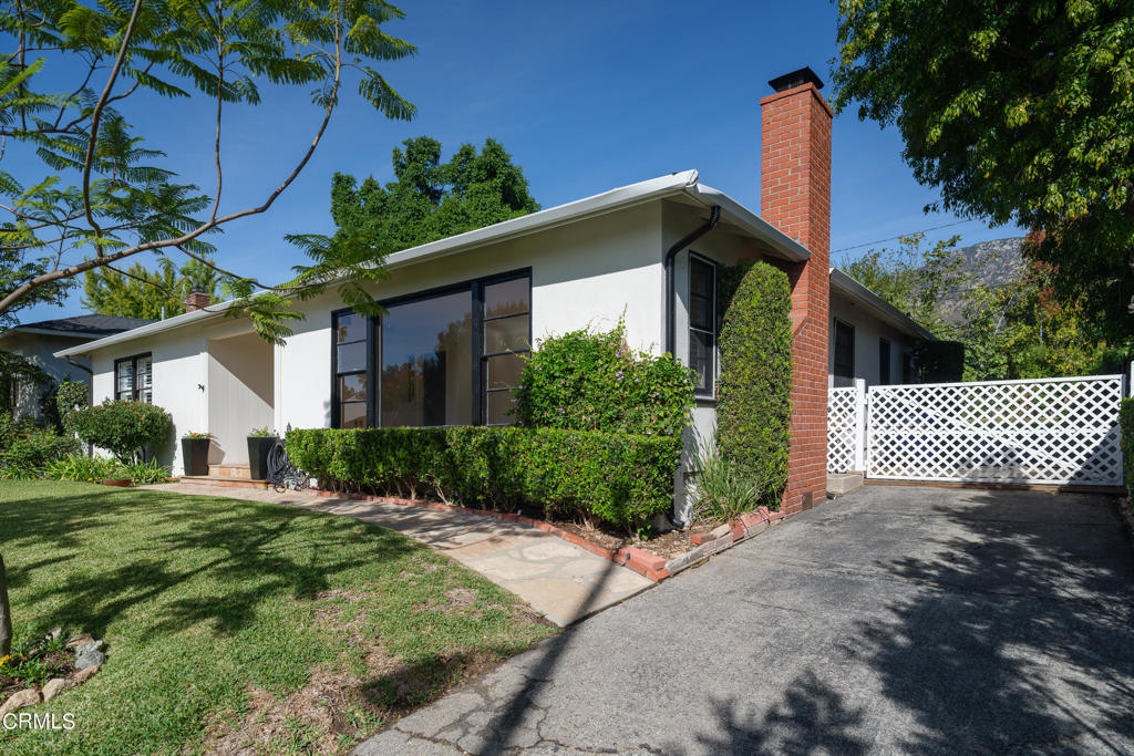 1765 E E Calaveras Street