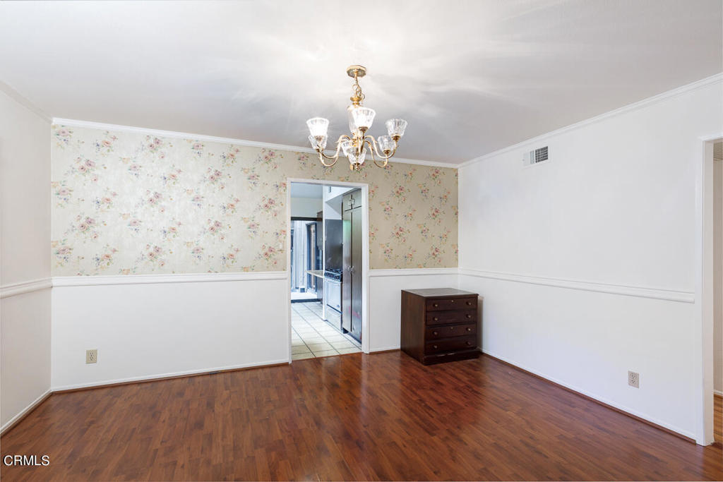 274 N Orange Grove Boulevard