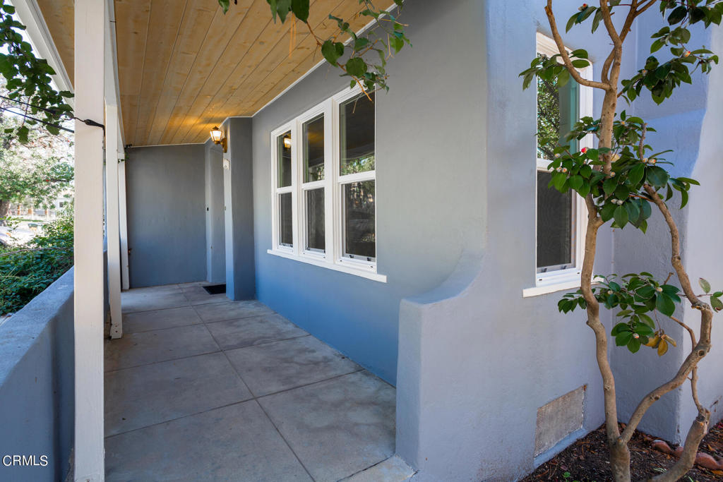 1490 E Howard Street