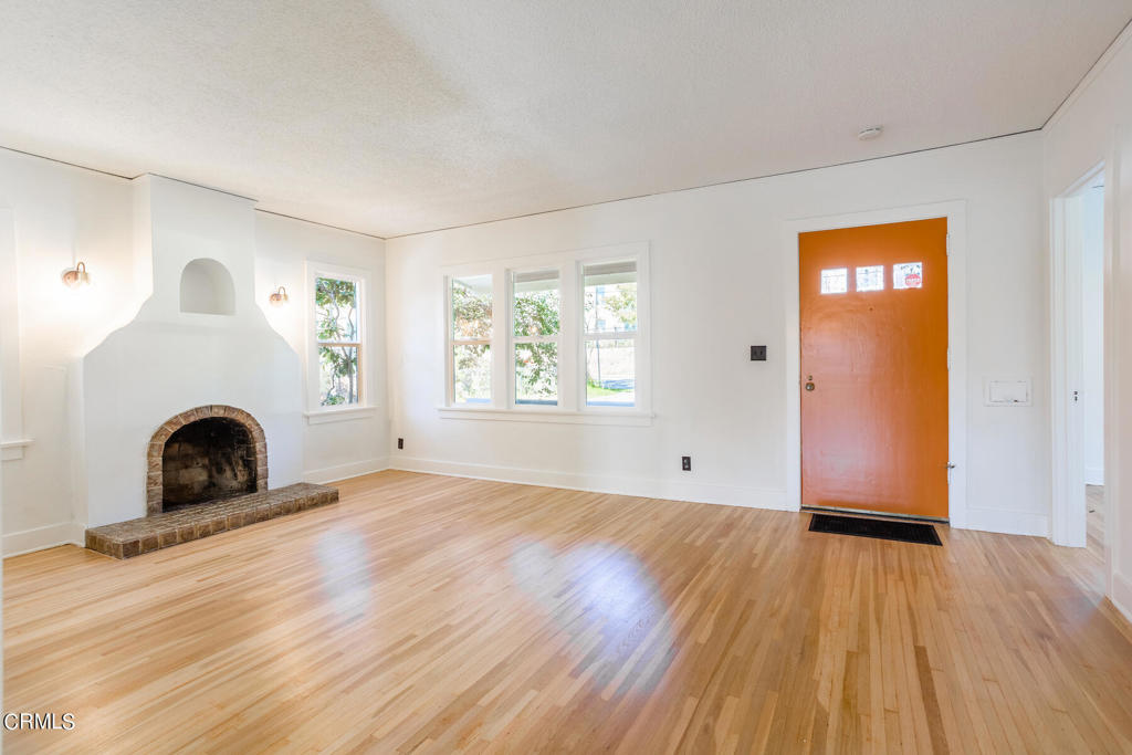 1490 E Howard Street