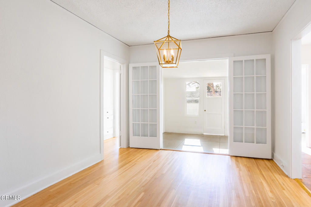 1490 E Howard Street