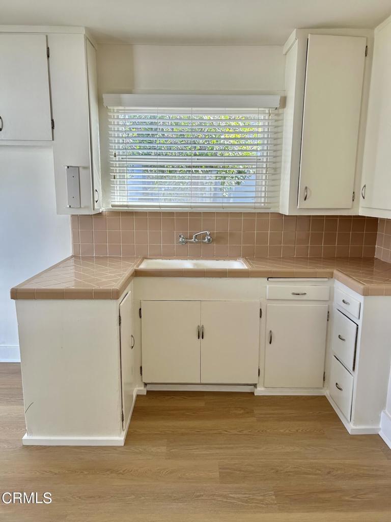 1563 E Elizabeth Street