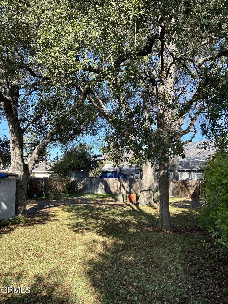 1563 E Elizabeth Street