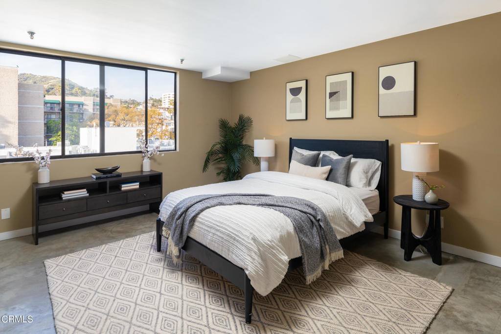 1601 N Fuller Avenue Unit: 503