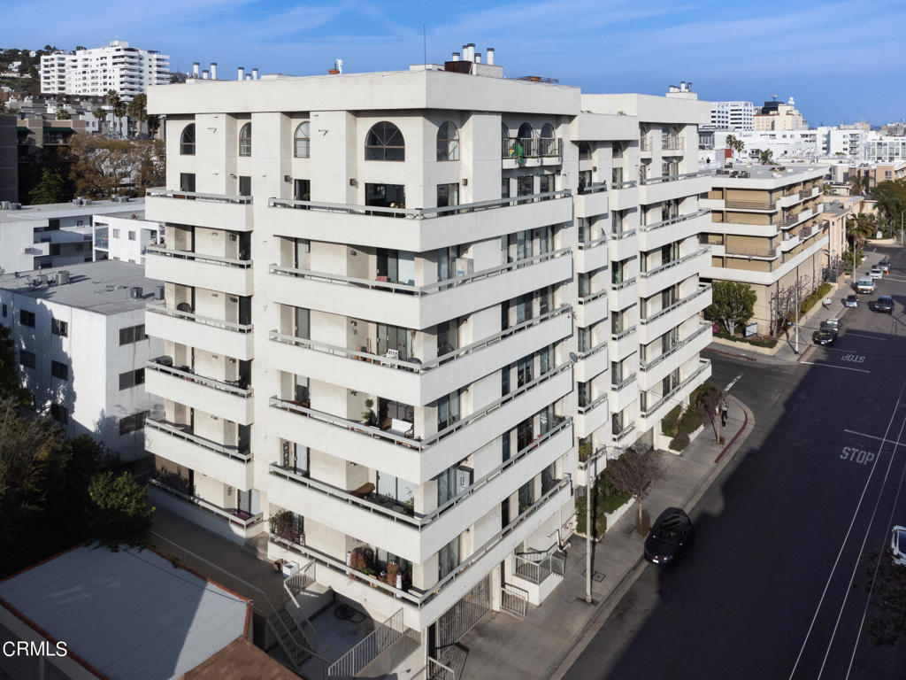 1601 N Fuller Avenue Unit: 503