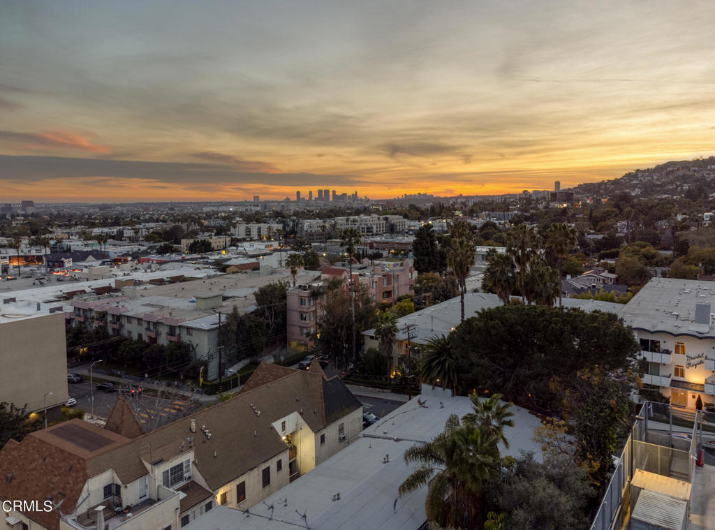 1601 N Fuller Avenue Unit: 503