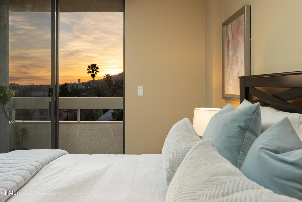 1601 N Fuller Avenue Unit: 503