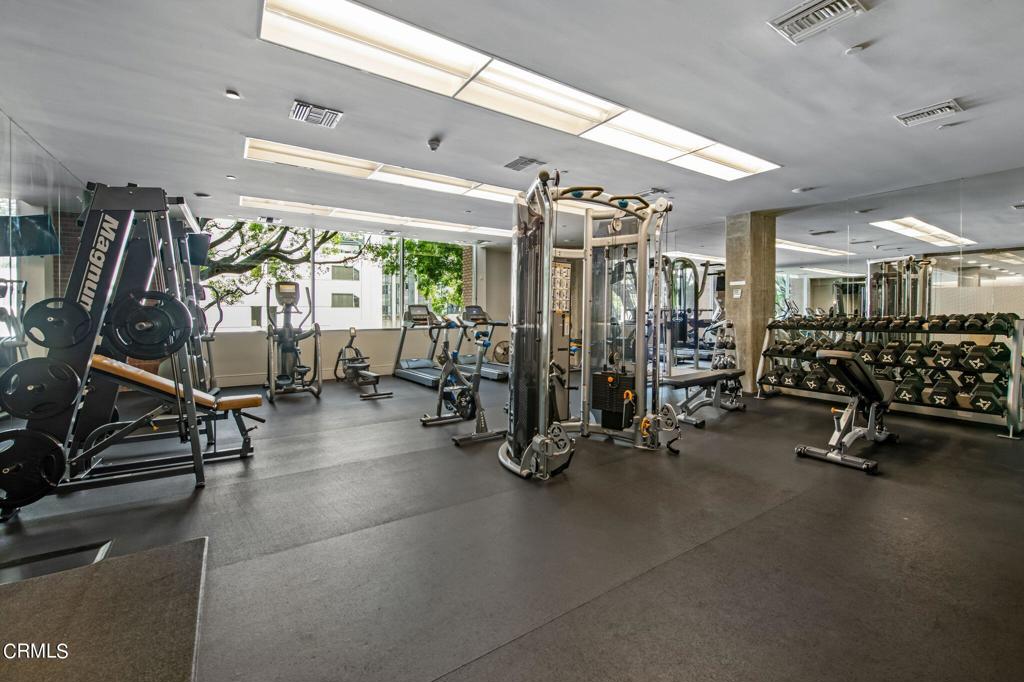 840 E Green Street Unit: 215