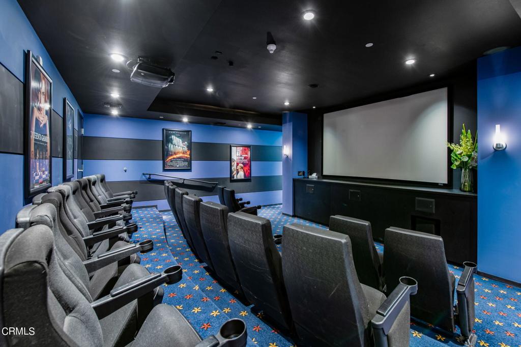 840 E Green Street Unit: 215