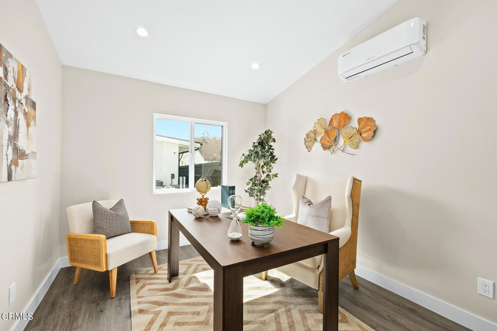 1523 E Elizabeth Street