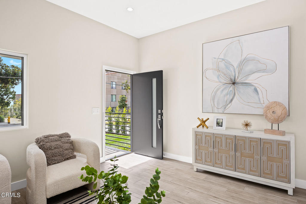 1523 E Elizabeth Street