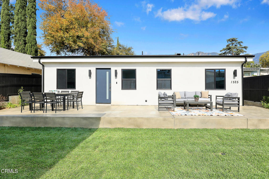 1523 E Elizabeth Street