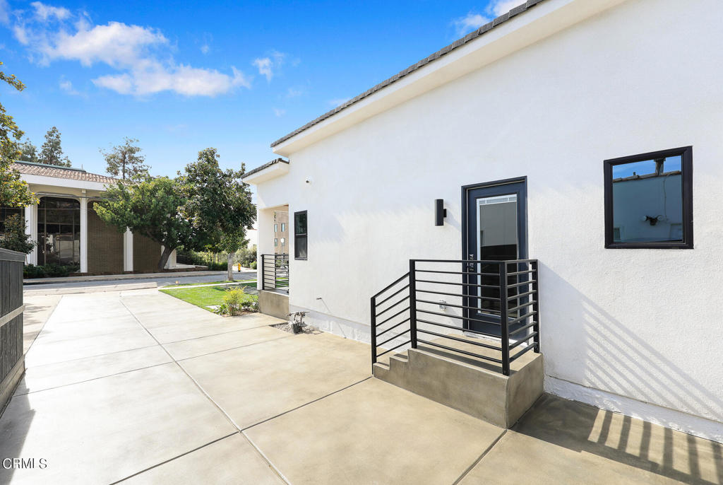 1523 E Elizabeth Street