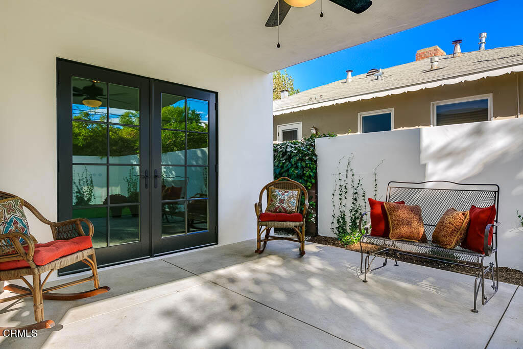 376 S Carmelo Avenue