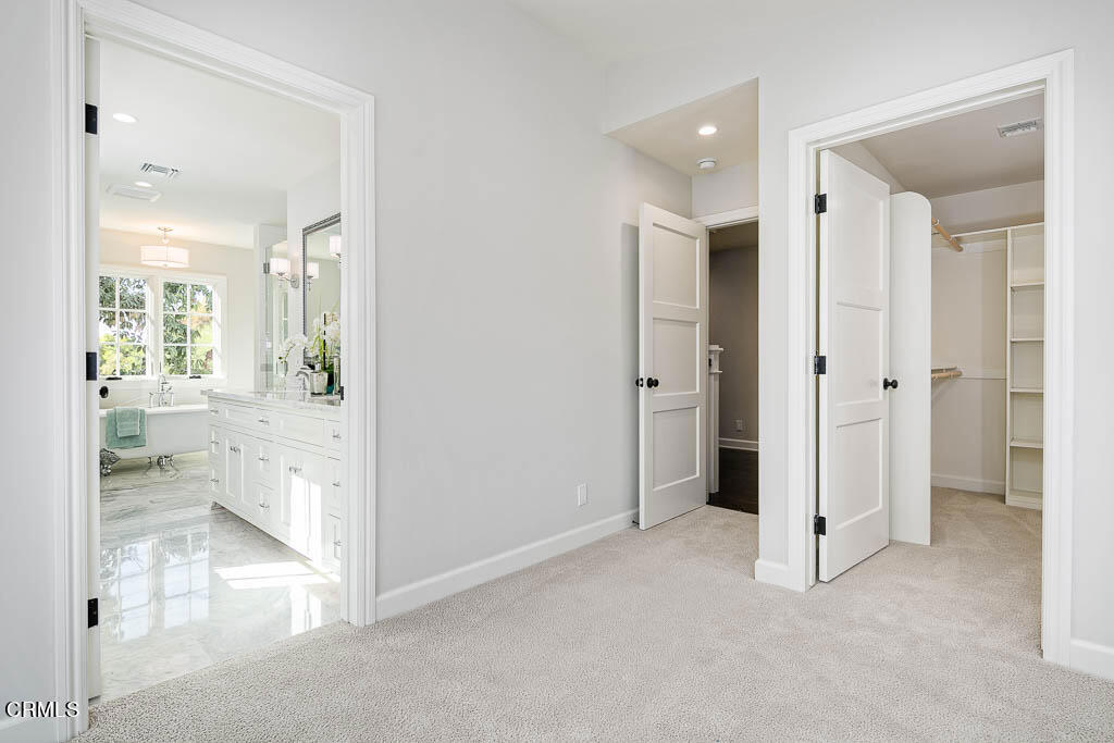 376 S Carmelo Avenue