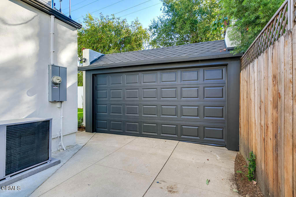 376 S Carmelo Avenue