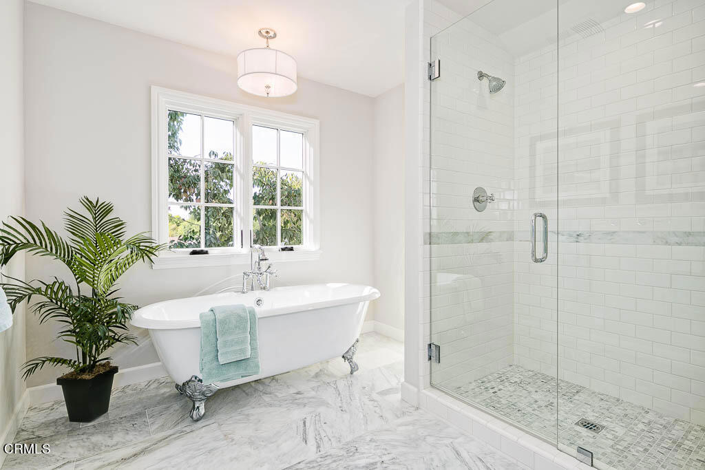 376 S Carmelo Avenue