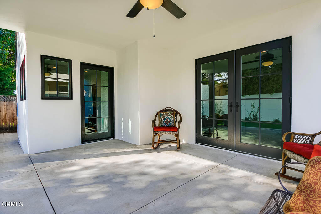 376 S Carmelo Avenue