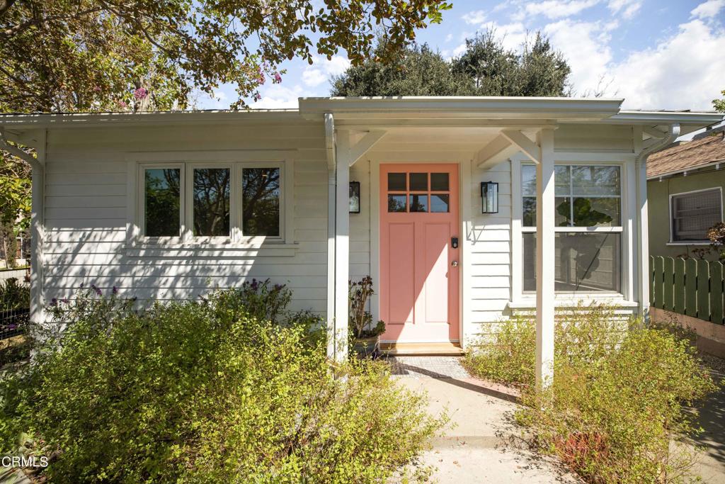 2325 Montrose Avenue