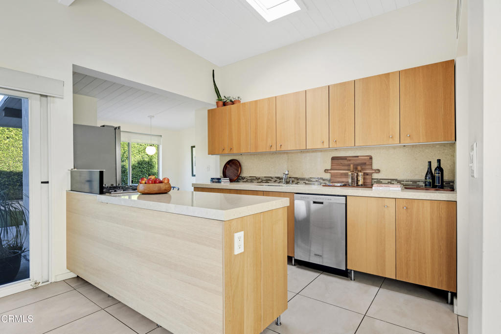 218 N Orchid Tree Lane