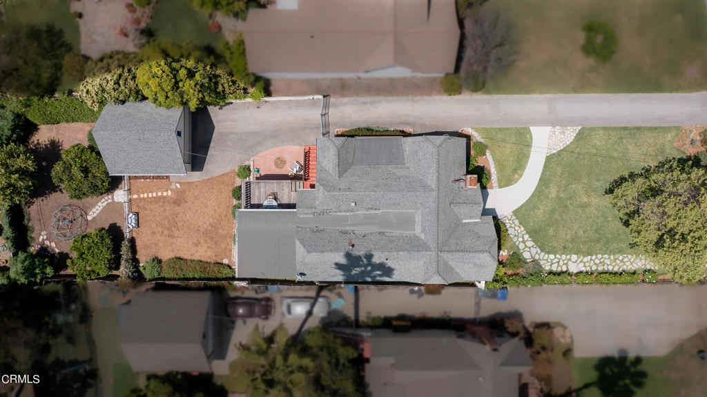 404 E Las Flores Drive