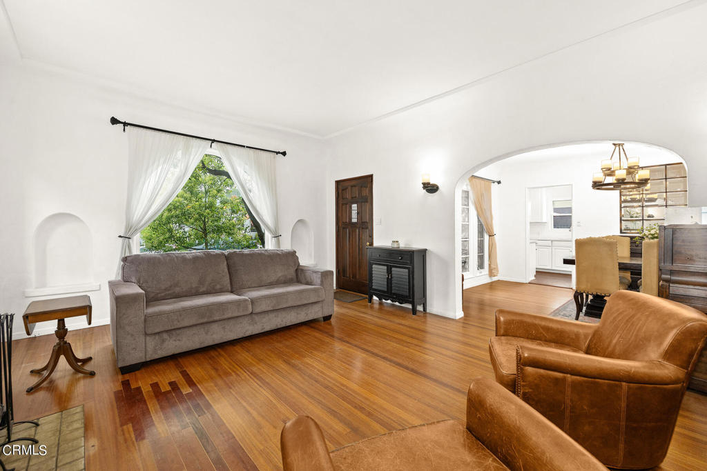 3620 Angelus Avenue Avenue