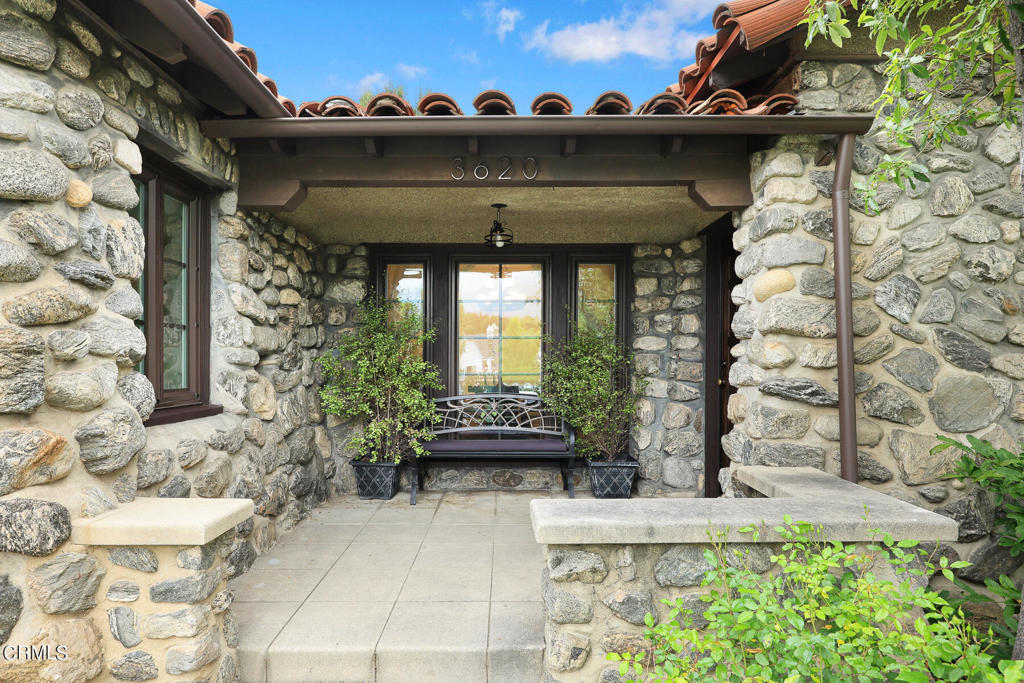 3620 Angelus Avenue Avenue