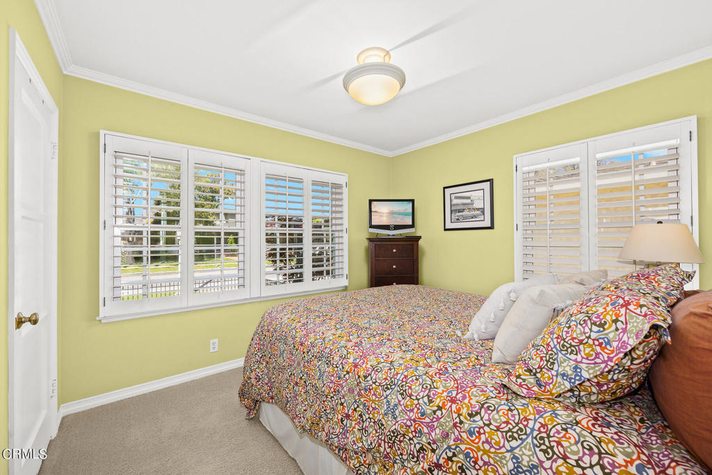 2618 Petaluma Avenue