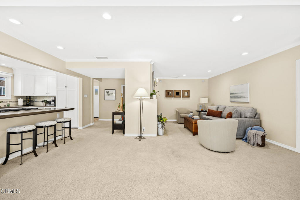 2618 Petaluma Avenue