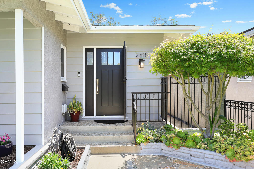 2618 Petaluma Avenue