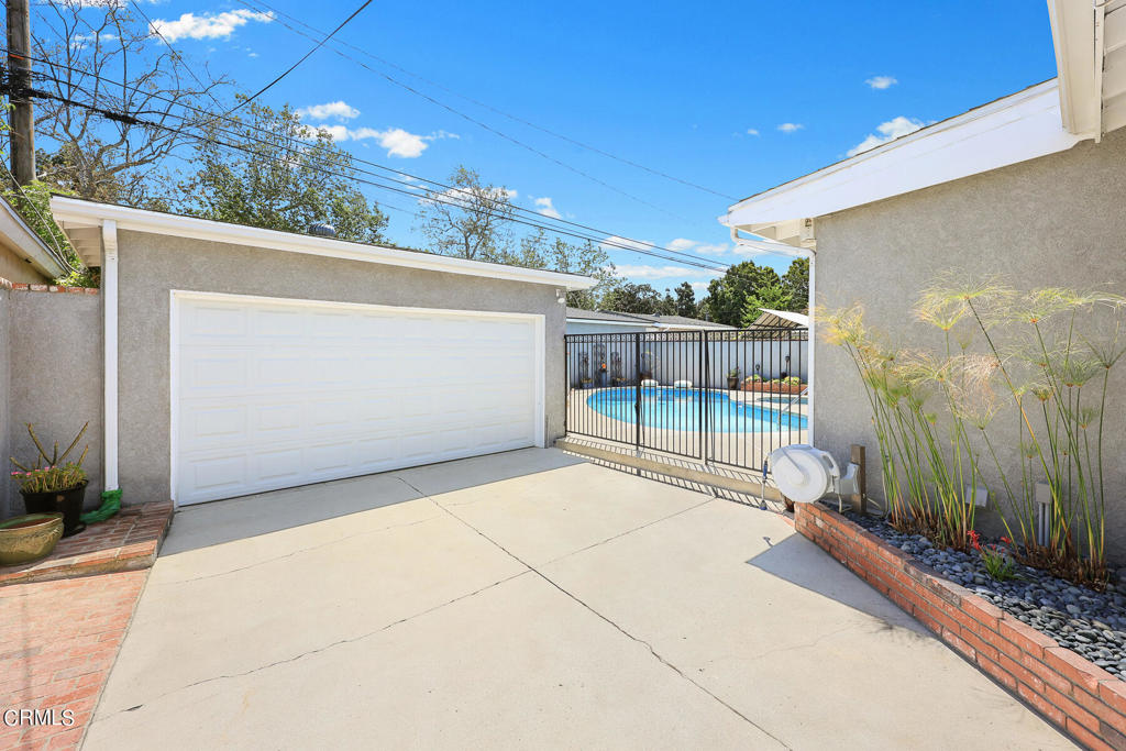 2618 Petaluma Avenue