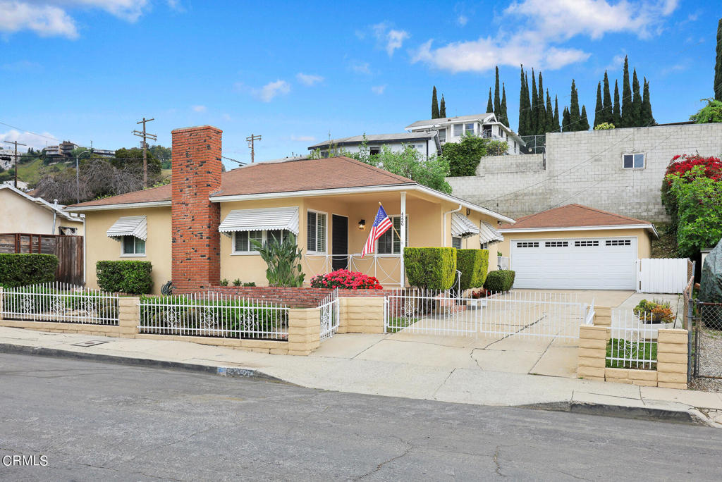 4220 Homer Street