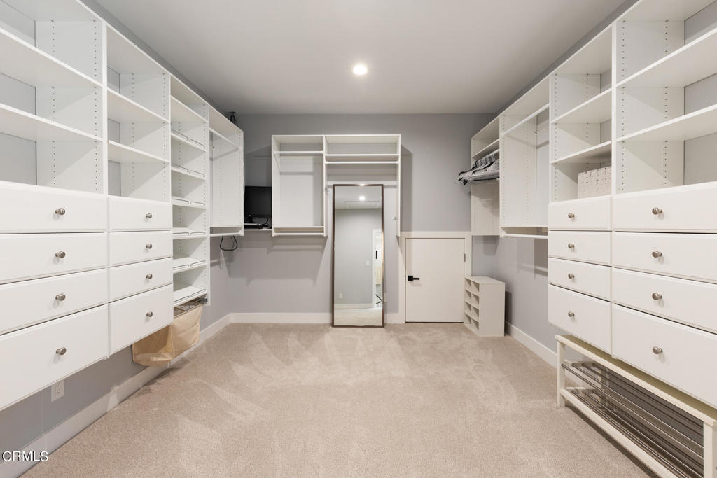 1220 Journeys End Drive