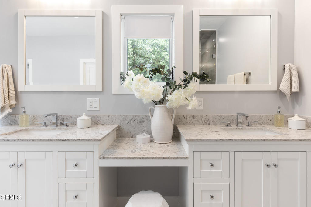 1220 Journeys End Drive