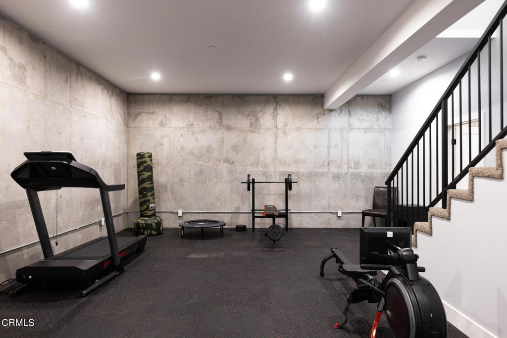 1220 Journeys End Drive