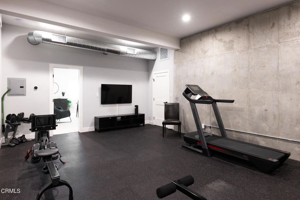 1220 Journeys End Drive