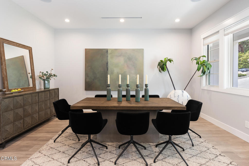 1220 Journeys End Drive