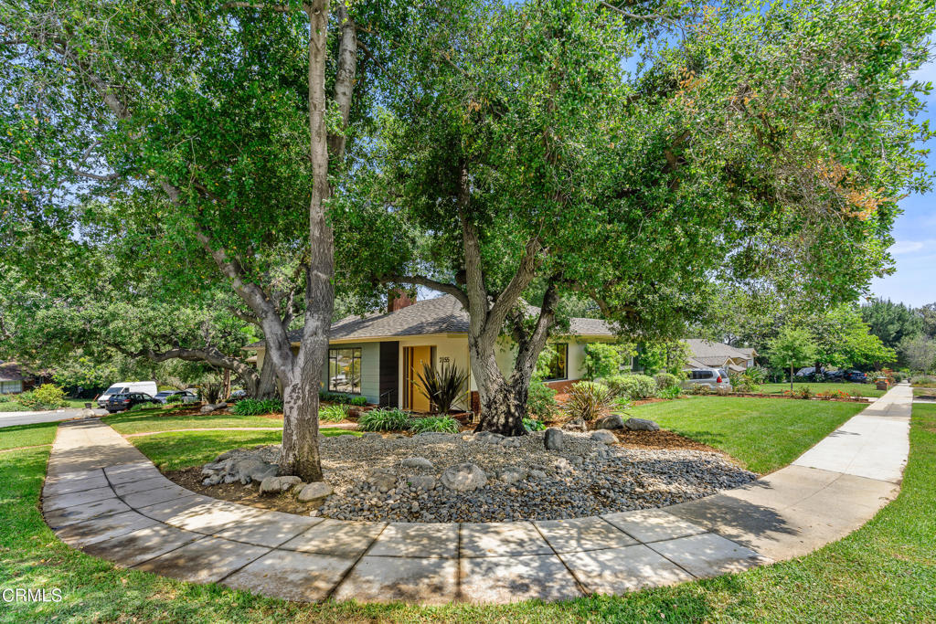 2155 Canyon Close Road