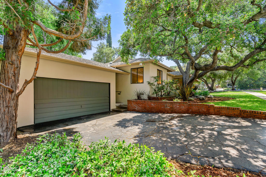 2155 Canyon Close Road