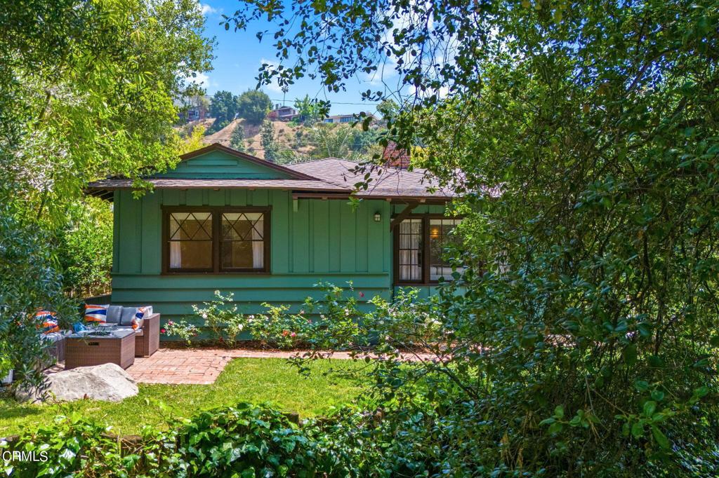 1265 Sunny Oaks Circle