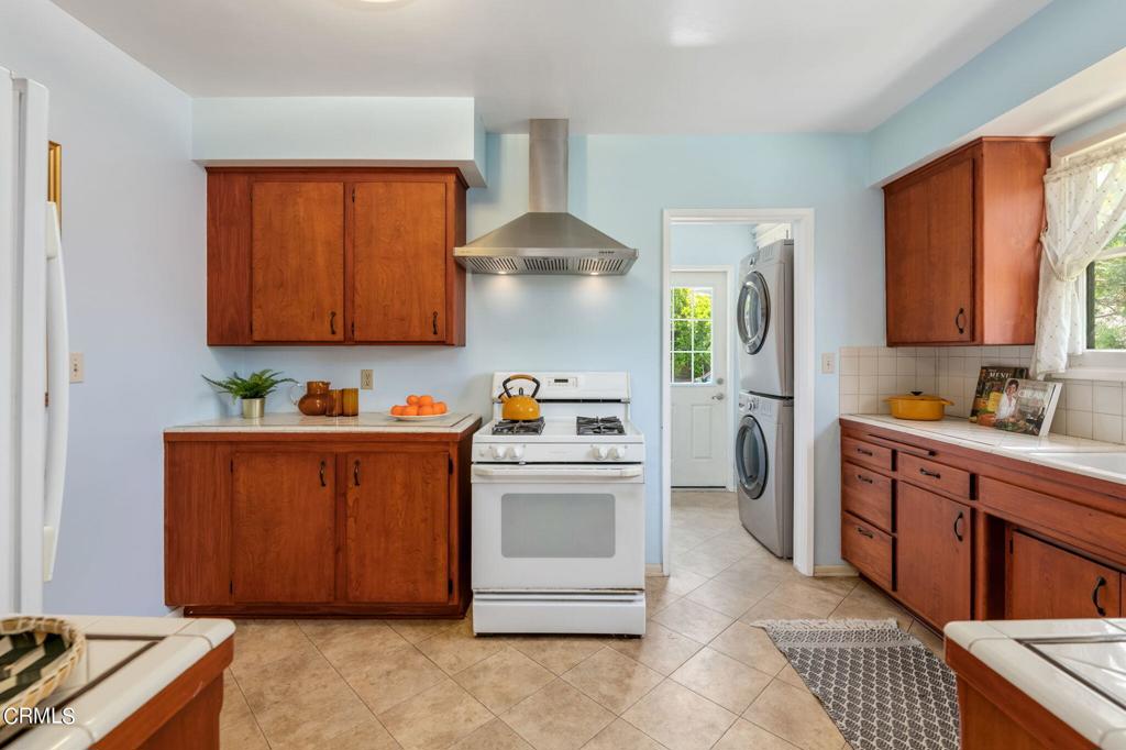 1265 Sunny Oaks Circle