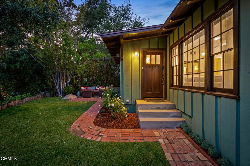 1265 Sunny Oaks Circle