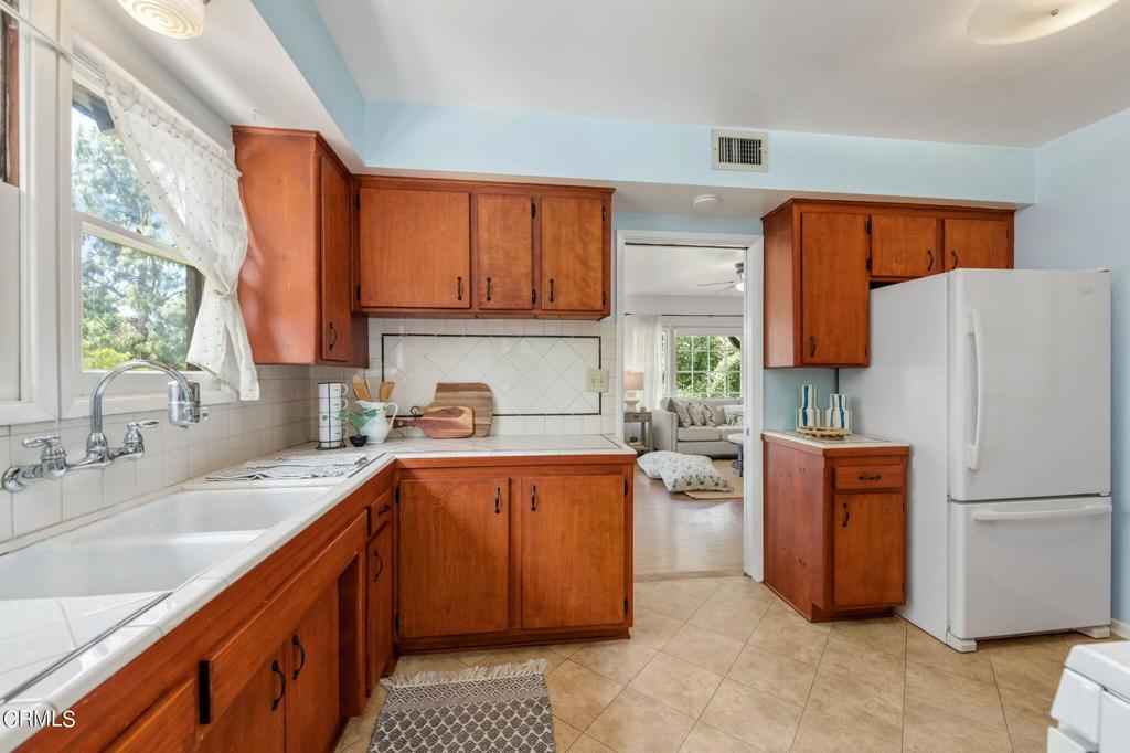 1265 Sunny Oaks Circle