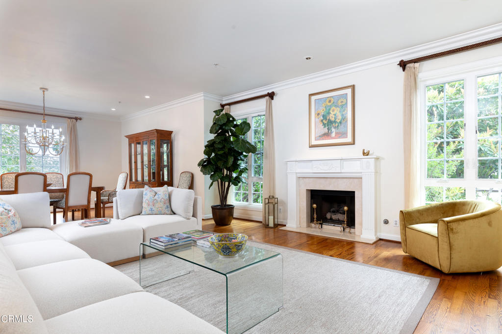 521 S Orange Grove Boulevard 200