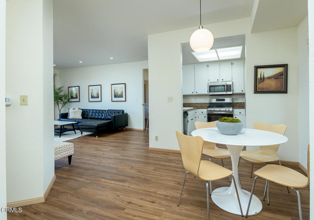 221 S Oak Knoll Avenue 305