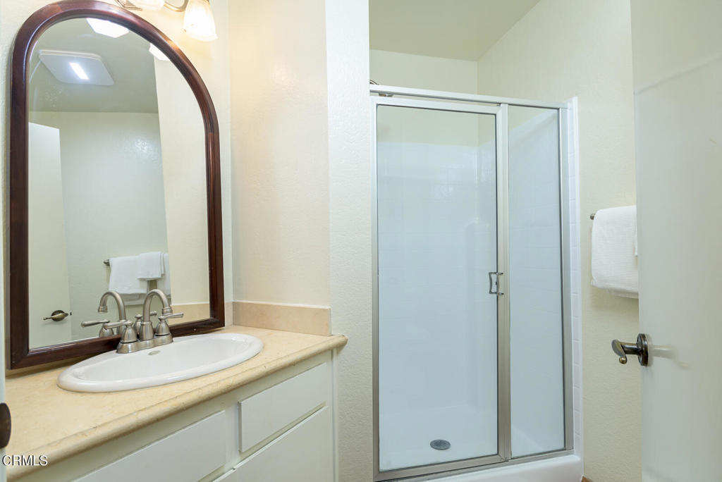 221 S Oak Knoll Avenue 305