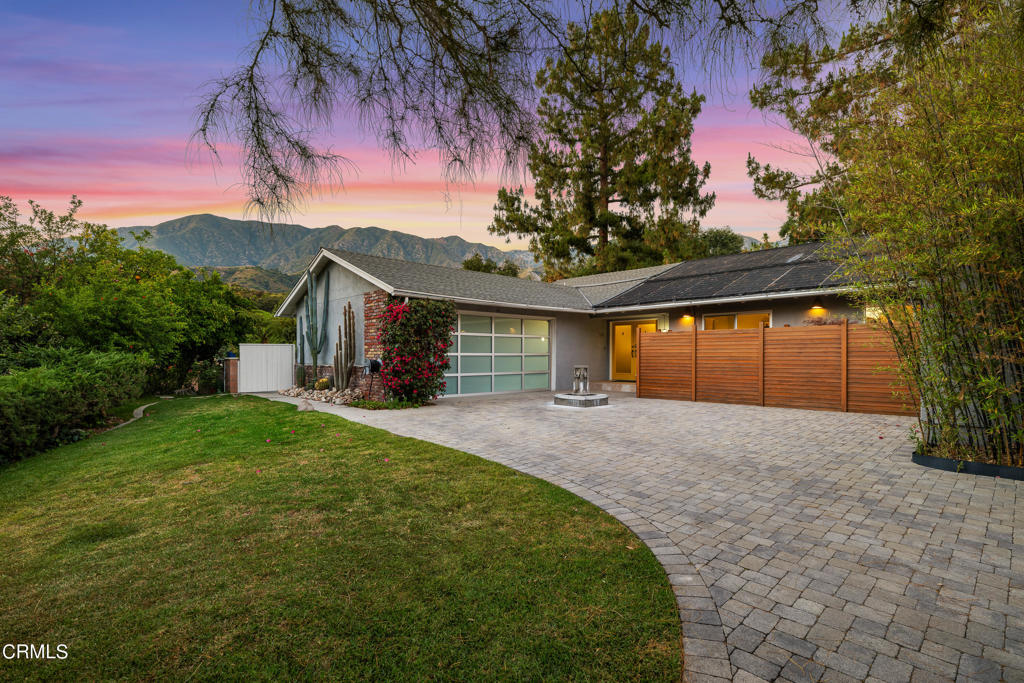 519 W Loma Alta Drive