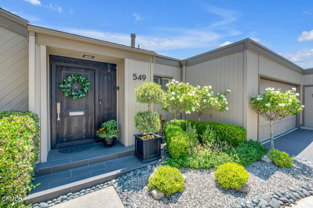 201 N Orange Grove Boulevard 549